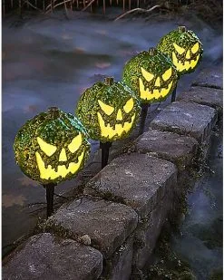 Spirit Halloween Light-Up LED Green Jack-O-Lantern Pathway Markers